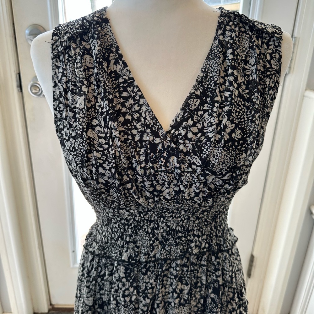 NWT Anthropologie Black and white Sleeveless V-Neck Sundress
